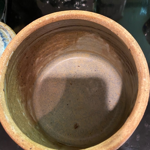 Handmade Clay Southwest Pot Numbered & Signed - Picture 5 of 6